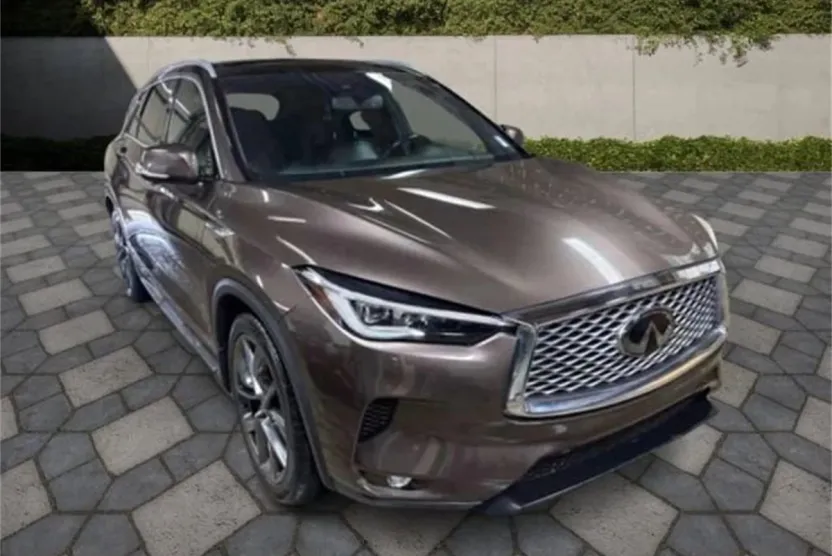 2019 Infiniti QX50 Essential photo 1