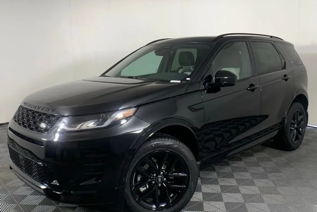 2024 Land Rover Discovery Sport SE photo 1