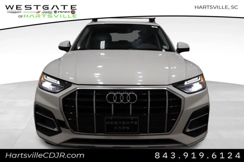 2021 Audi Q5 45 Premium photo 1