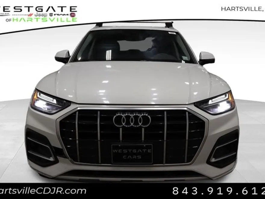 2021 Audi Q5 45 Premium photo 1