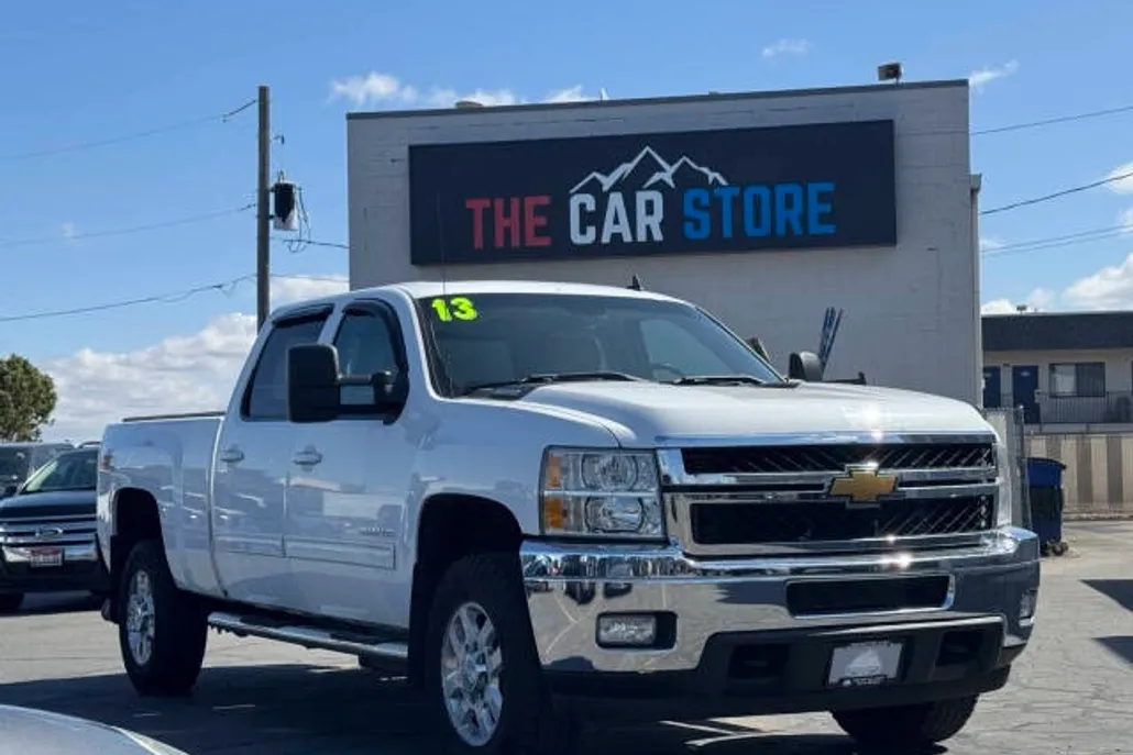 2013 Chevrolet Silverado 3500HD LTZ photo 1