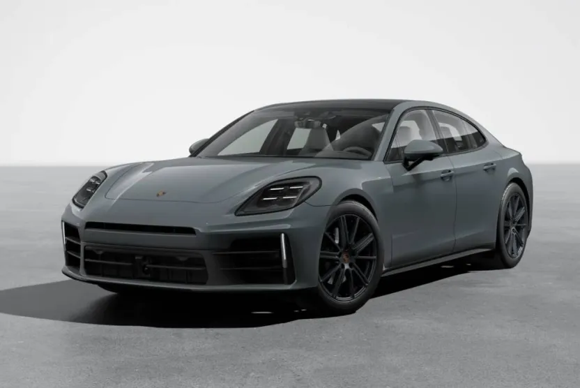 2026 Porsche Panamera 4 photo 1