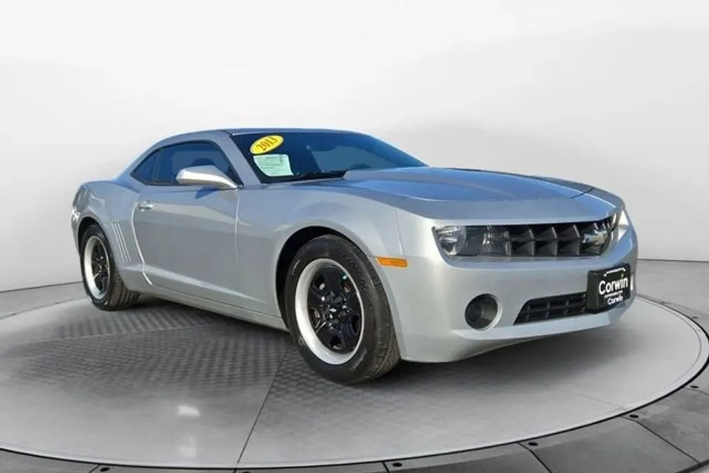 2013 Chevrolet Camaro 1LS photo 1