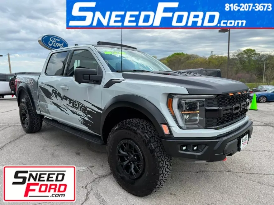 2023 Ford F-150 Raptor photo 1