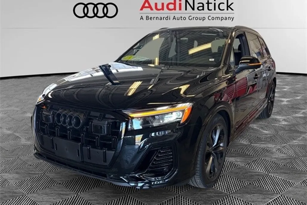 2025 Audi Q7 55 Premium Plus photo 1