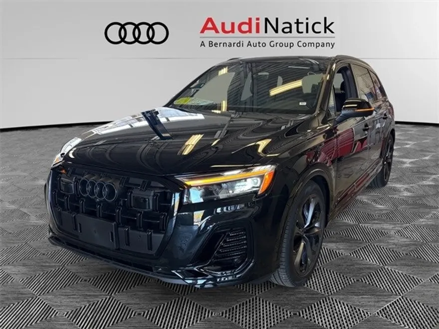 2025 Audi Q7 55 Premium Plus photo 1