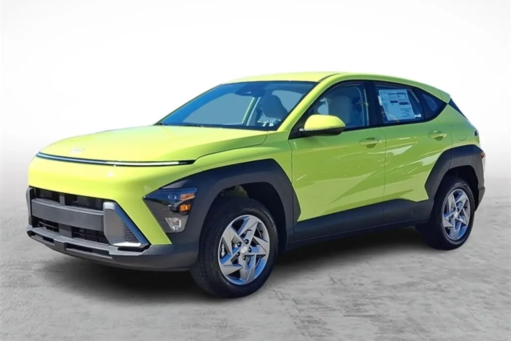 2026 Hyundai Kona SE photo 1