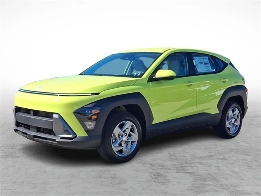 2026 Hyundai Kona SE photo 1