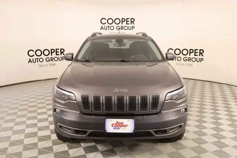 2020 Jeep Cherokee Trailhawk photo 1