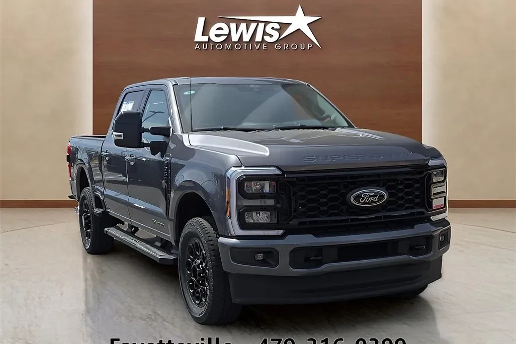 2025 Ford F-250 photo 1