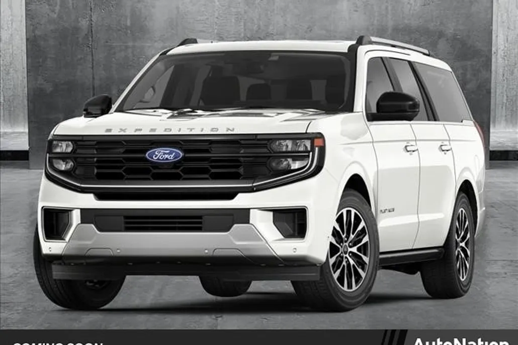 2025 Ford Expedition MAX Platinum photo 1