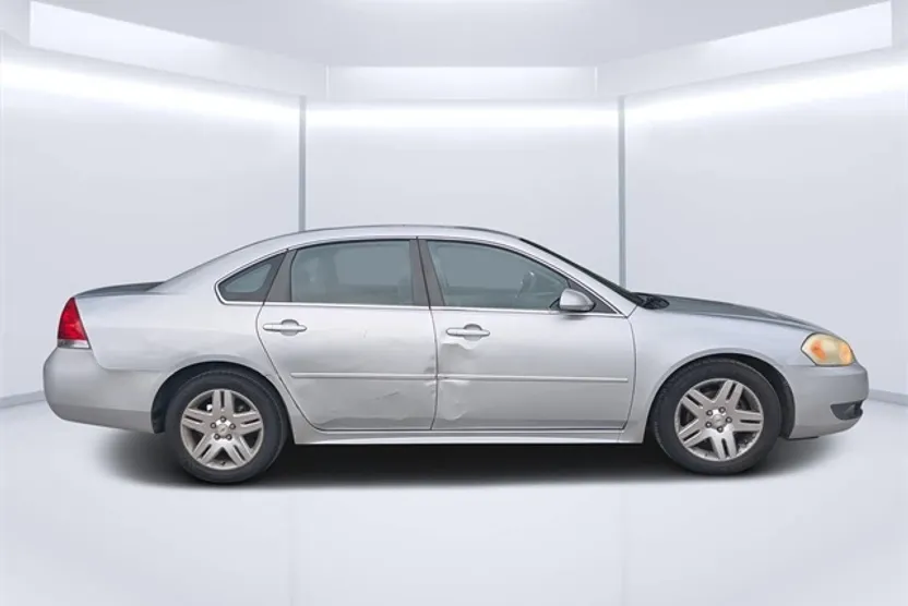2010 Chevrolet Impala photo 1