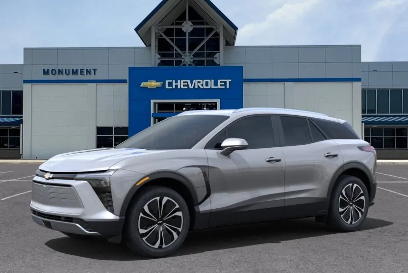 2025 Chevrolet Blazer EV photo 1