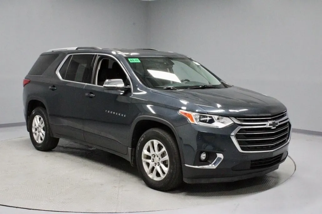 2018 Chevrolet Traverse 1LT photo 1