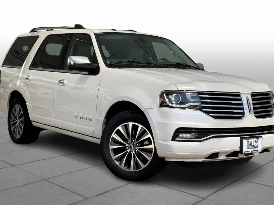 2015 Lincoln Navigator photo 1