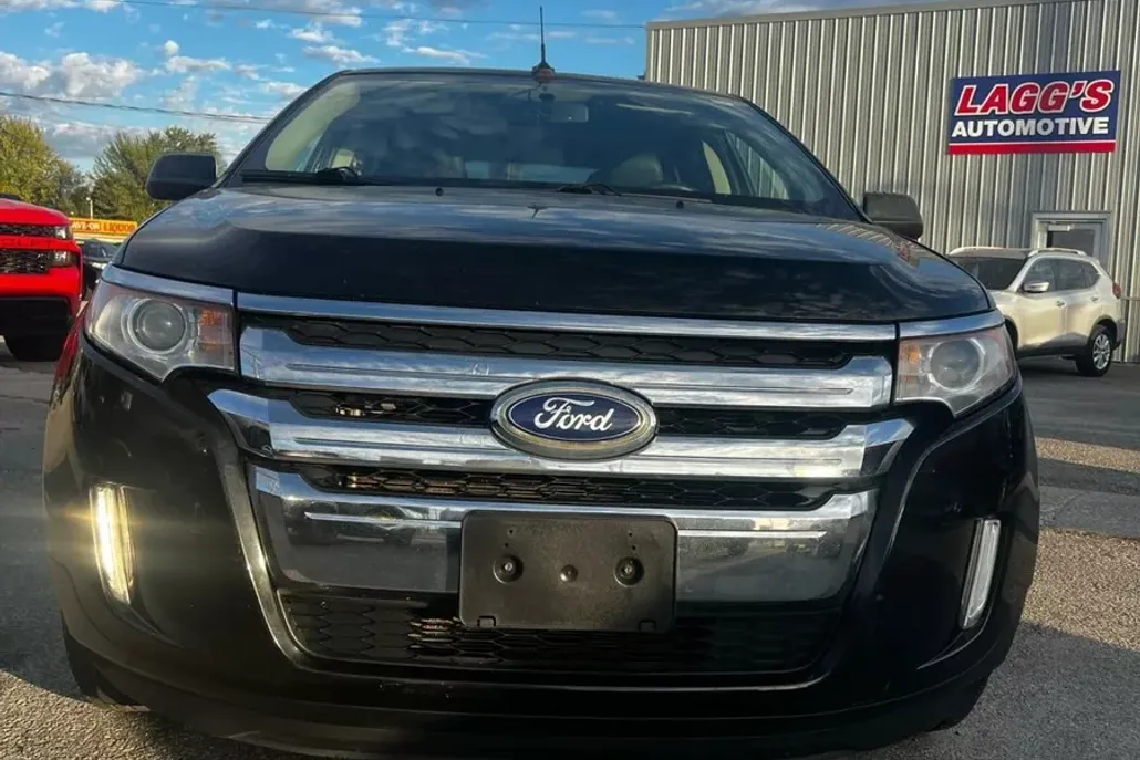 2014 Ford Edge SEL Sport photo 1