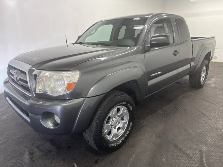 2009 Toyota Tacoma V6 photo 1