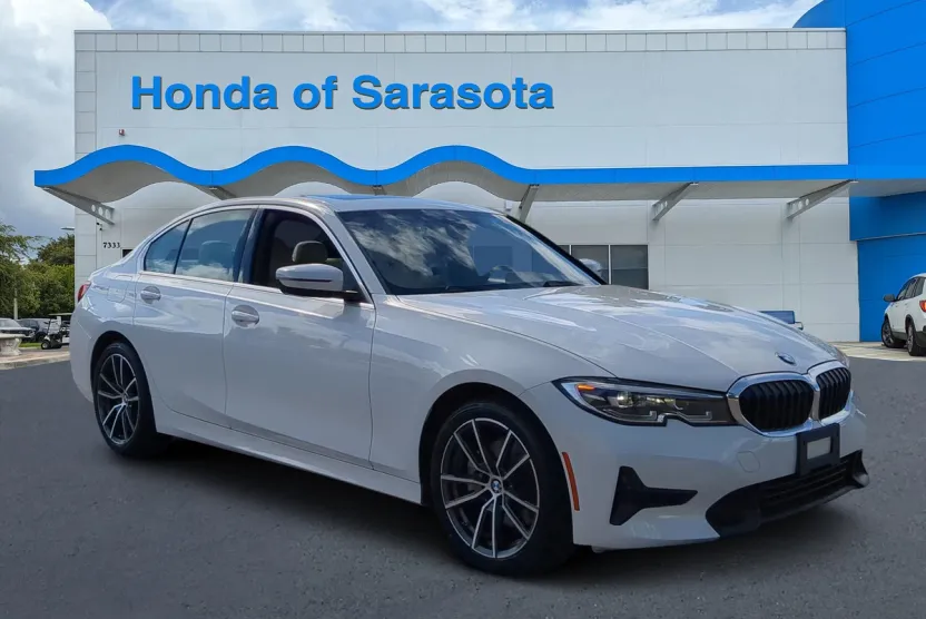 2022 Bmw 330i photo 1