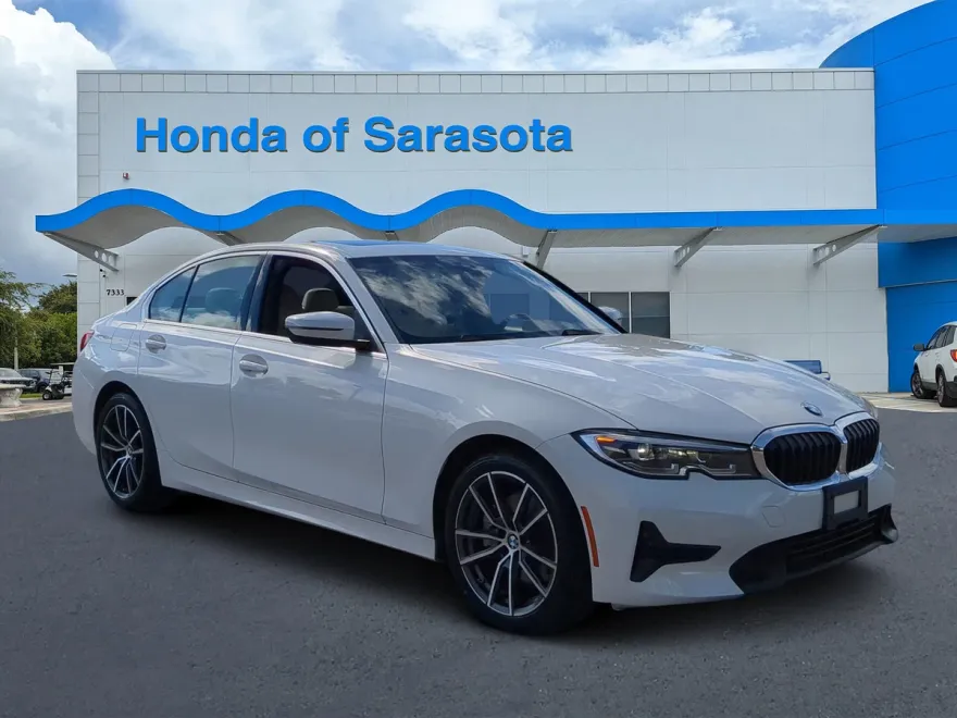 2022 Bmw 330i photo 1