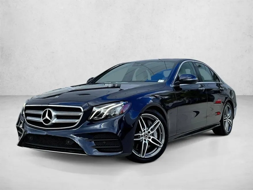 2018 Mercedes Benz E 300 Sedan photo 1