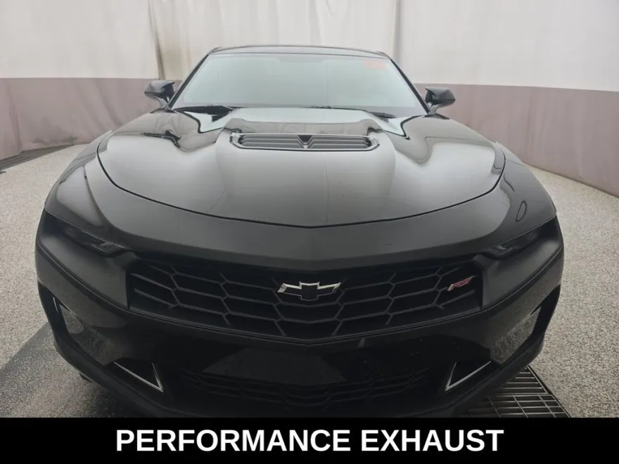 2022 Chevrolet Camaro LT1 RS photo 1