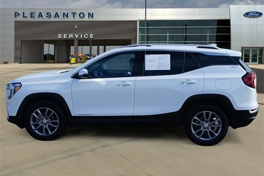 2024 Gmc Terrain SLT photo 1