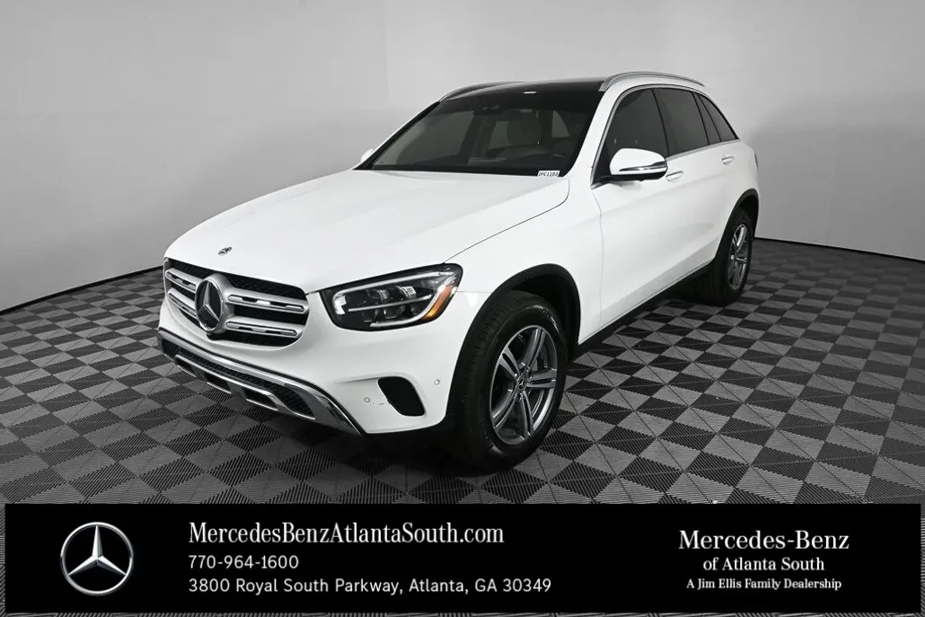 2022 Mercedes Benz GLC 300 photo 1