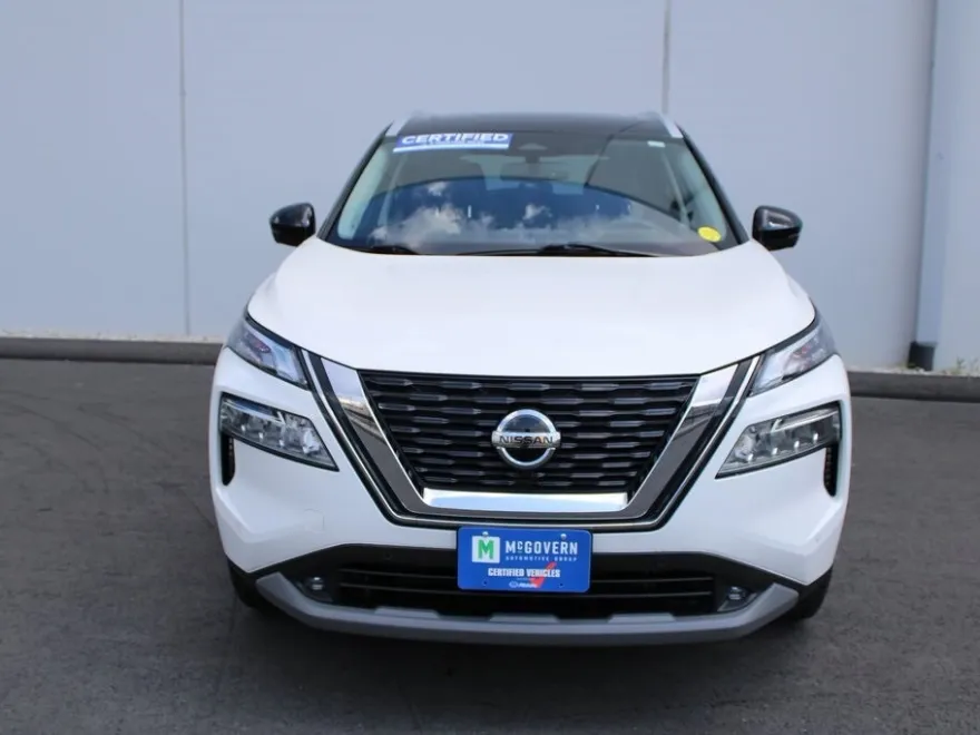 2021 Nissan Rogue SL photo 1