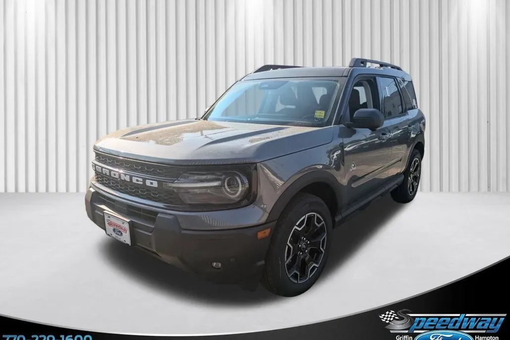 2025 Ford Bronco Sport Outer Banks photo 1