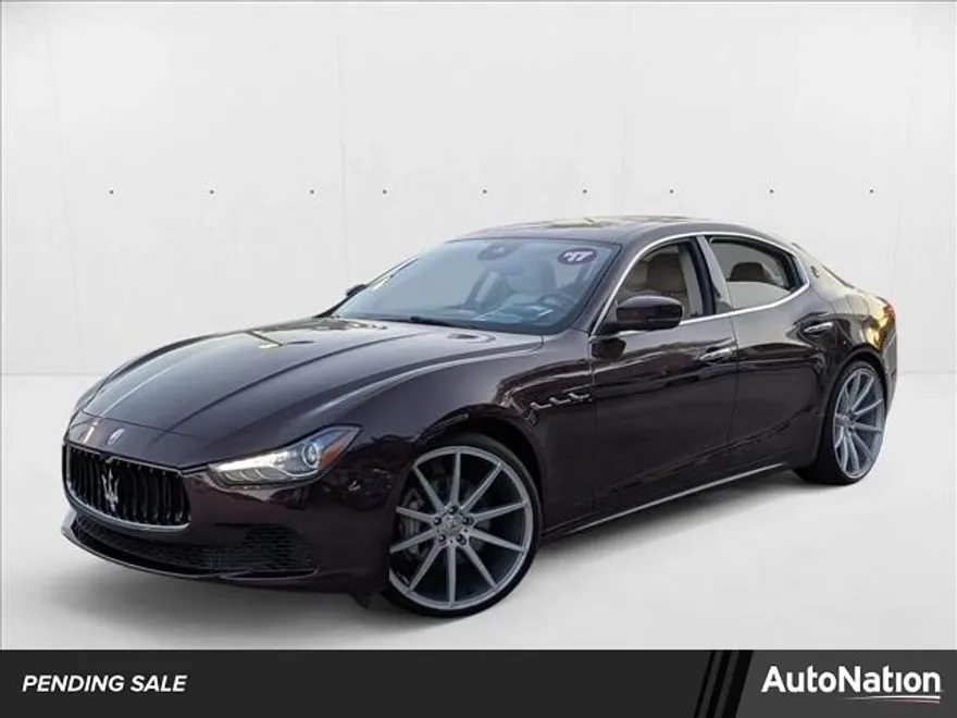 2017 Maserati Ghibli photo 1