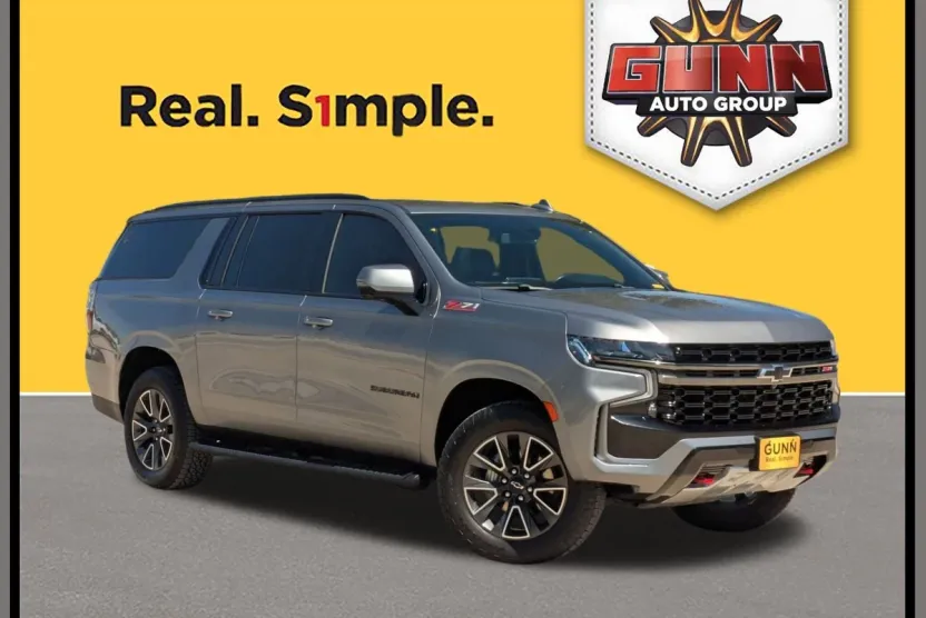 2021 Chevrolet Suburban Z71 photo 1