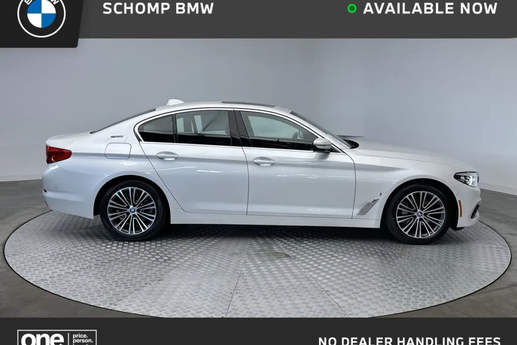 2019 Bmw 530e xDrive Sedan photo 1