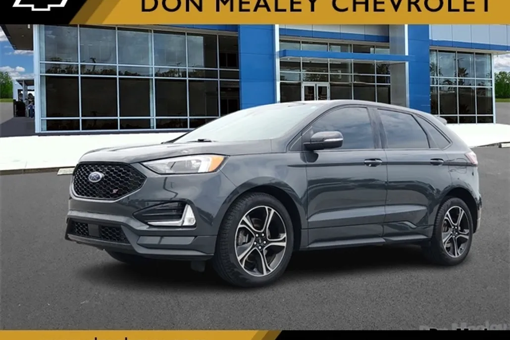2021 Ford Edge ST photo 1