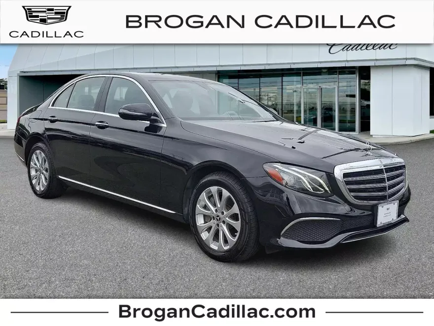 2020 Mercedes Benz E 350 4MATIC photo 1