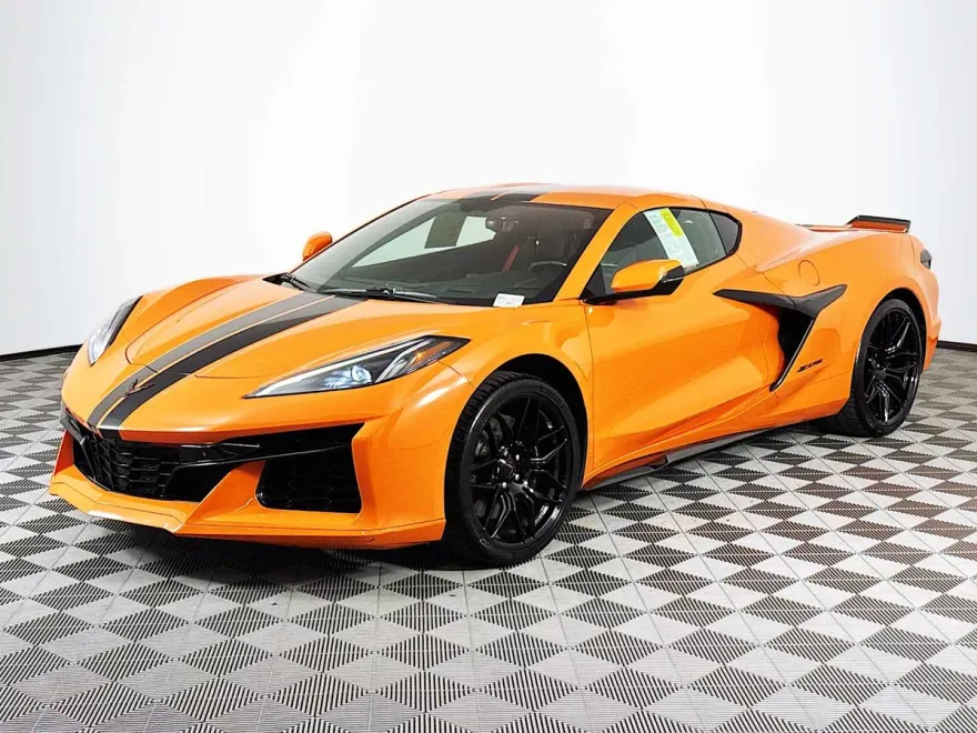 2023 Chevrolet Corvette Z06 3LZ Coupe photo 1
