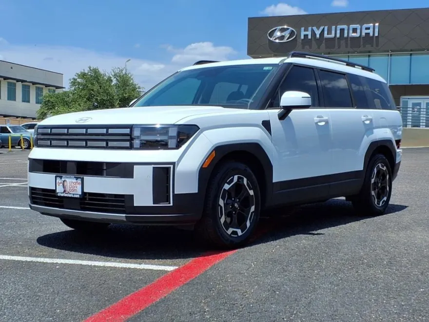 2026 Hyundai Santa Fe SEL photo 1