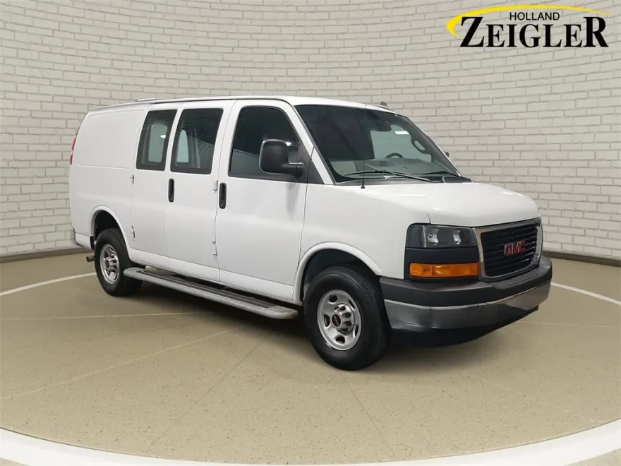 2023 Gmc Savana 2500 Cargo photo 1