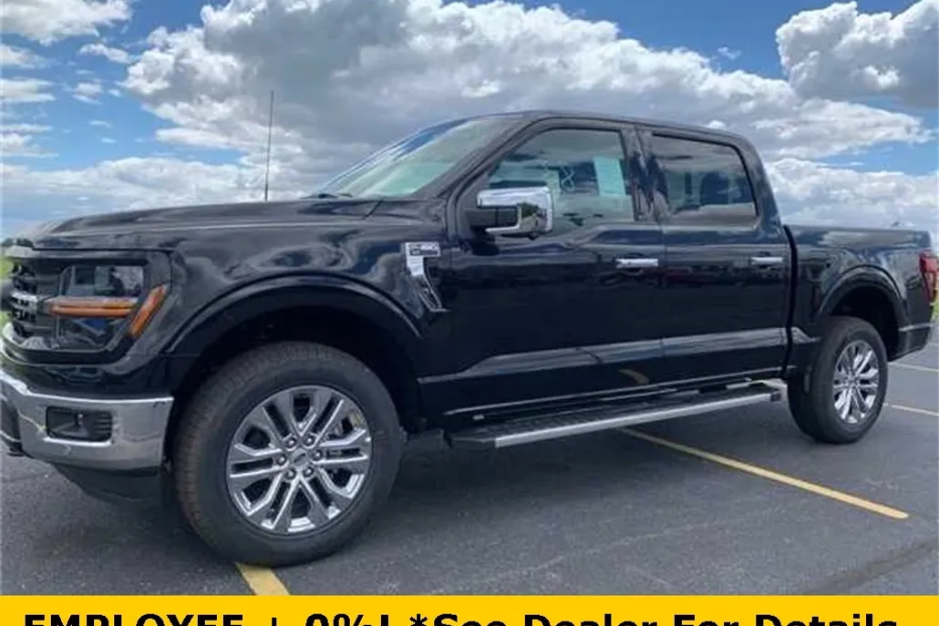 2024 Ford F-150 XLT photo 1