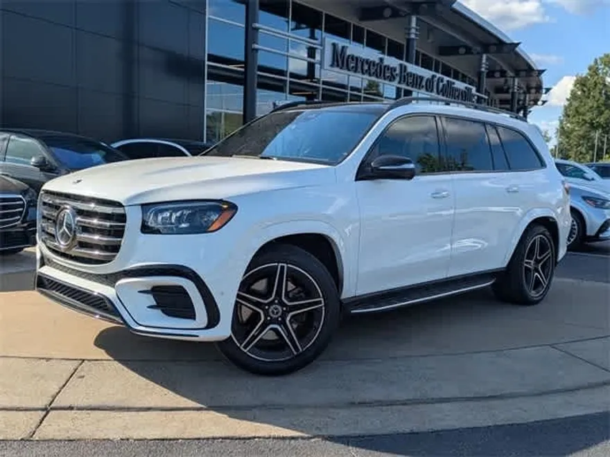 2024 Mercedes Benz GLS 450 4MATIC photo 1