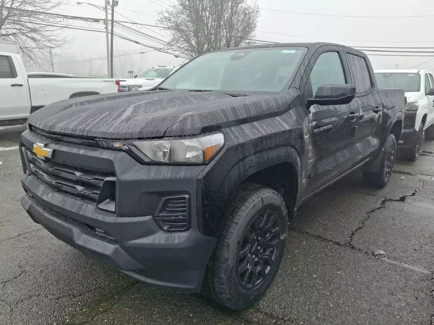 2025 Chevrolet Colorado LT photo 1