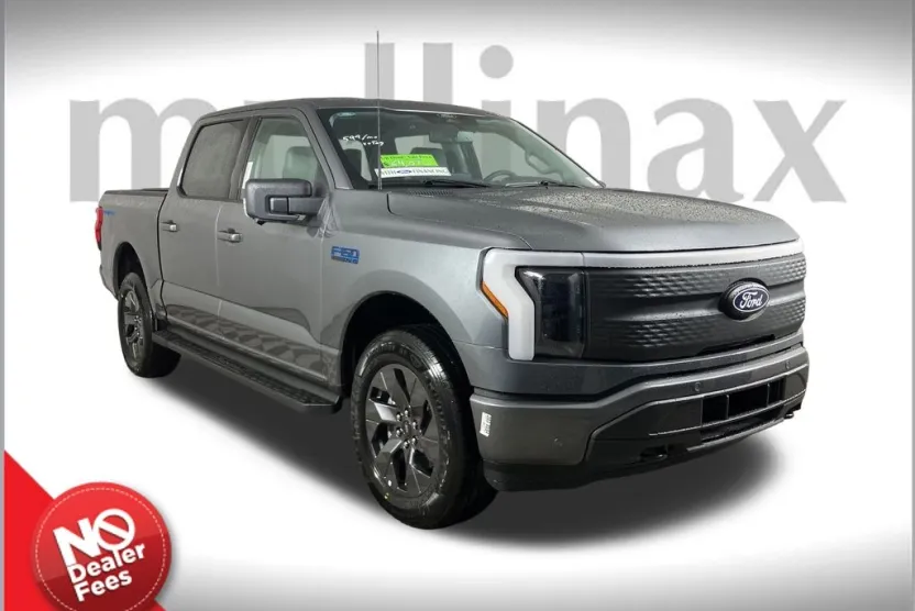 2025 Ford F-150 Lightning photo 1