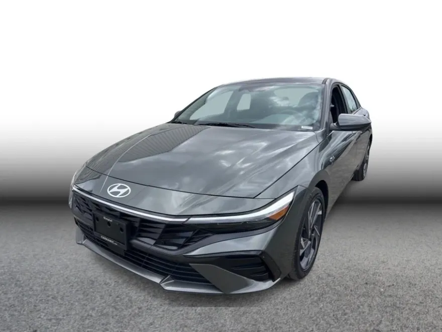 2025 Hyundai Elantra SEL Convenience photo 1