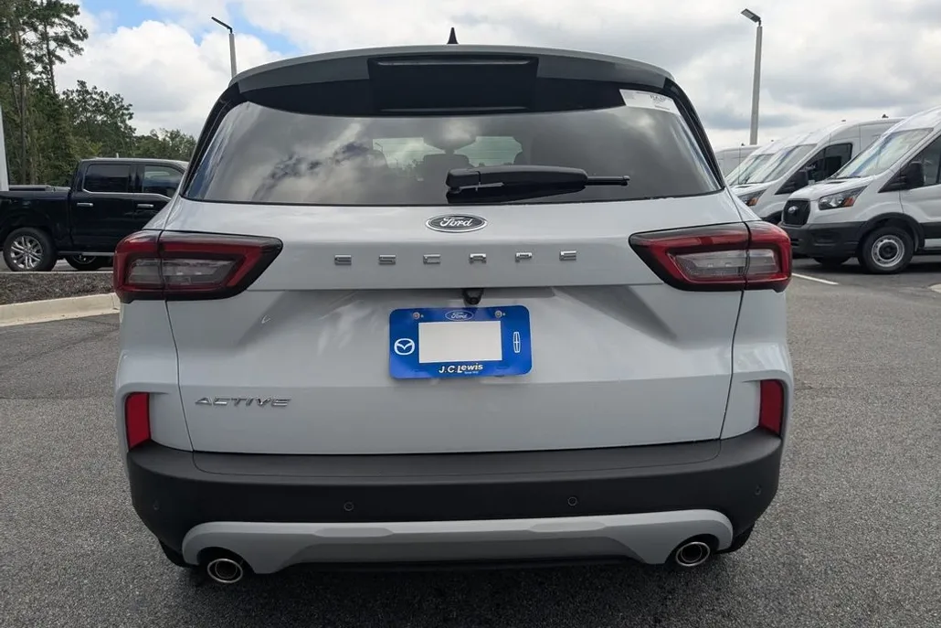 2025 Ford Escape Active photo 1