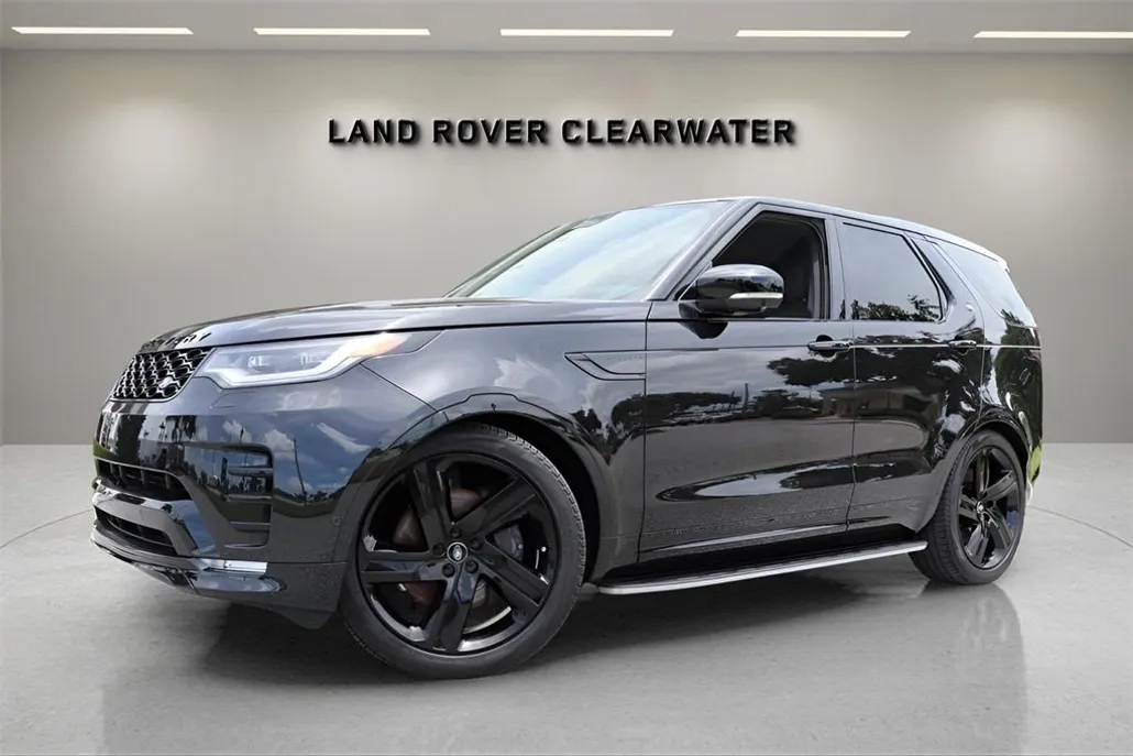 2025 Land Rover Discovery SE photo 1