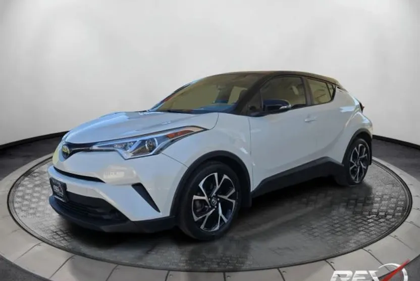 2019 Toyota C-HR XLE Limited photo 1
