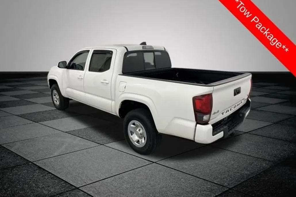 2022 Toyota Tacoma SR photo 1