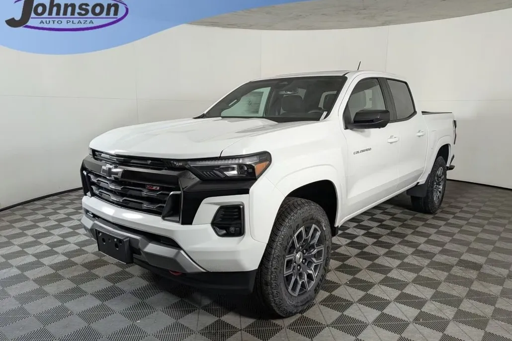2026 Chevrolet Colorado Z71 photo 1