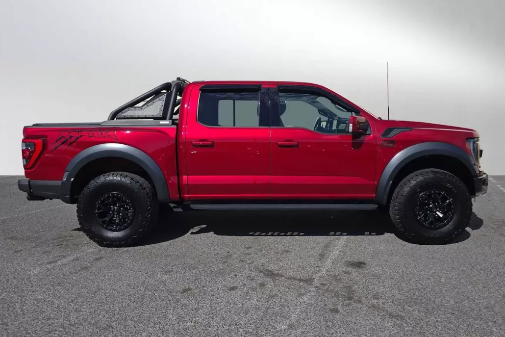 2023 Ford F-150 Raptor photo 1