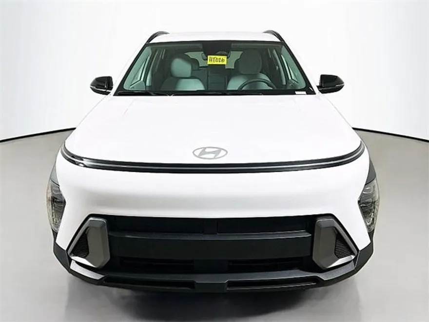 2026 Hyundai Kona SEL photo 1