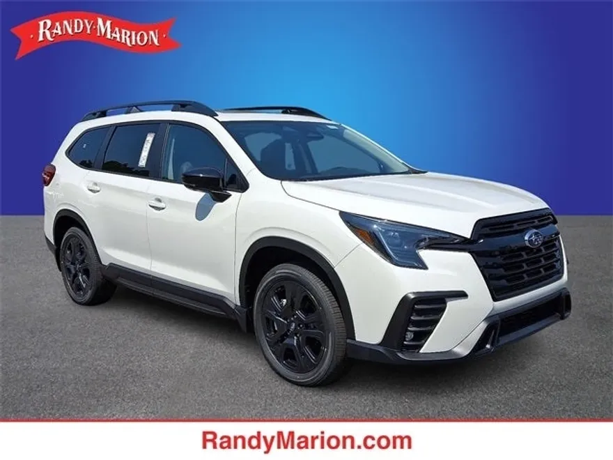 2025 Subaru Ascent Onyx Edition Touring photo 1